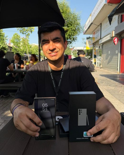 Cliente feliz de iPhone Elite